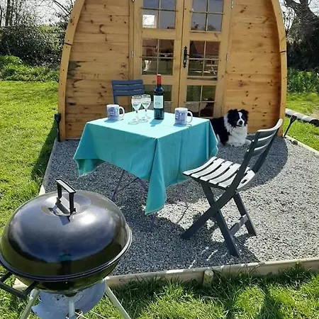 Captivating 1-Bed Pod In Passais-Villages * L'Epinay-le-Comte